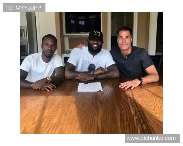 足球球星背后的商业帝国 揭秘赞助商与明星球员的合作关系 足球球星背后的商业帝国 揭秘赞助商与明星球员的合作关系