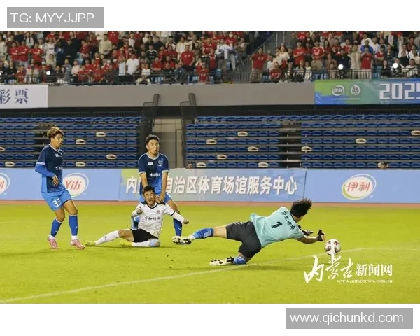 《回顾足球星世界2018：激情四溢的绿茵场与荣耀瞬间》