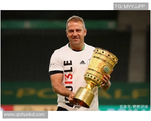 签字足球星卡收藏热潮揭秘 球迷与投资者的新兴选择