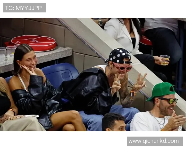 贾斯汀比伯与足球明星合作打造音乐与运动跨界新风潮 贾斯汀比伯与足球明星合作打造音乐与运动跨界新风潮