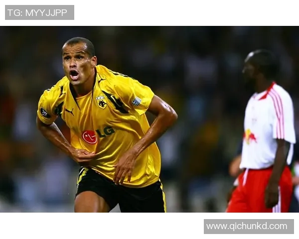 足球史上唯一大满贯球星的辉煌历程与传奇成就解析 足球史上唯一大满贯球星的辉煌历程与传奇成就解析